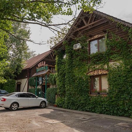 Villa Garden Hotel Solochyn Eksteriør billede