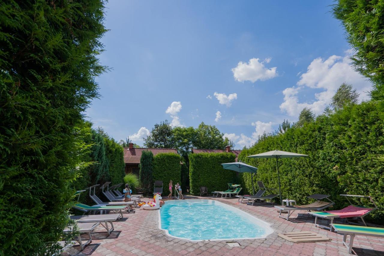 Villa Garden Hotel Solochyn Eksteriør billede