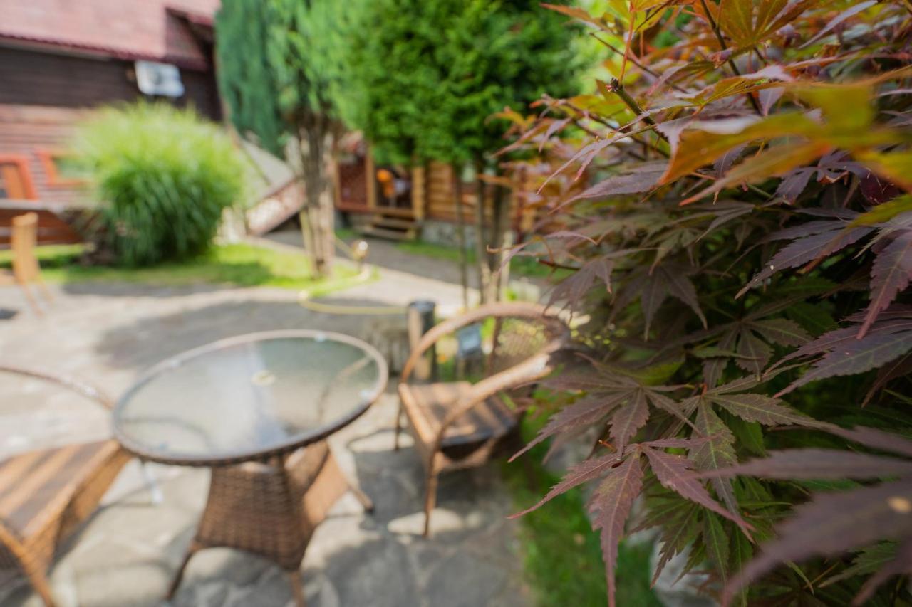 Villa Garden Hotel Solochyn Eksteriør billede