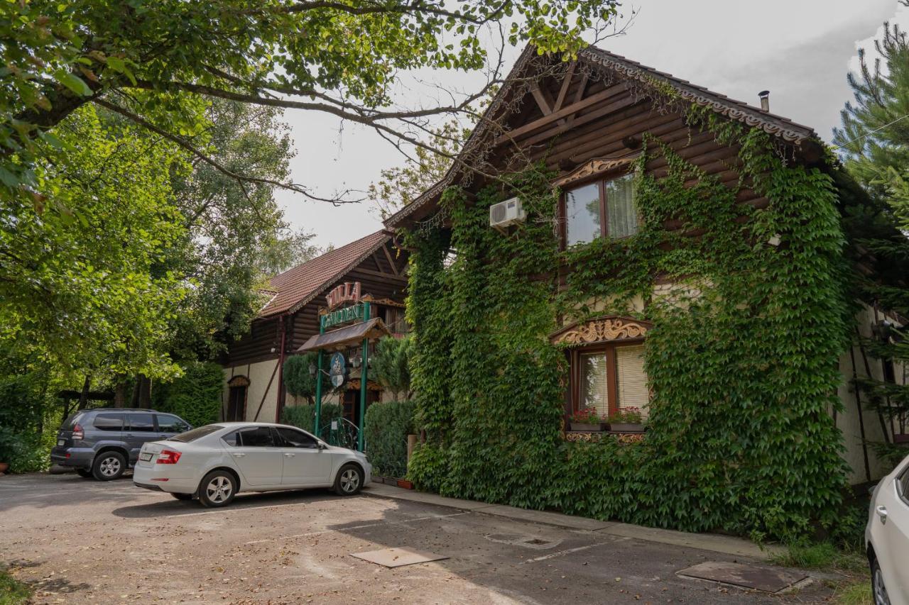 Villa Garden Hotel Solochyn Eksteriør billede