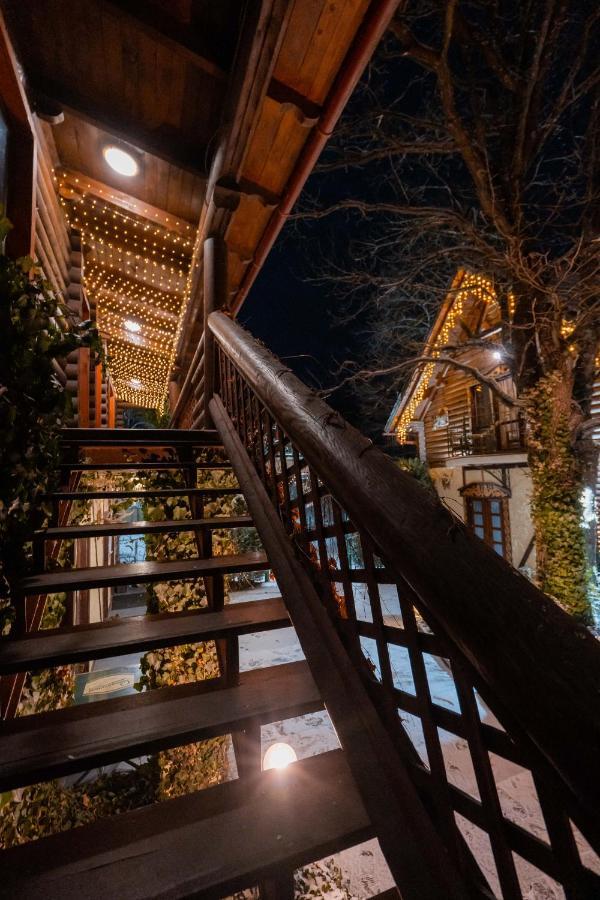 Villa Garden Hotel Solochyn Eksteriør billede