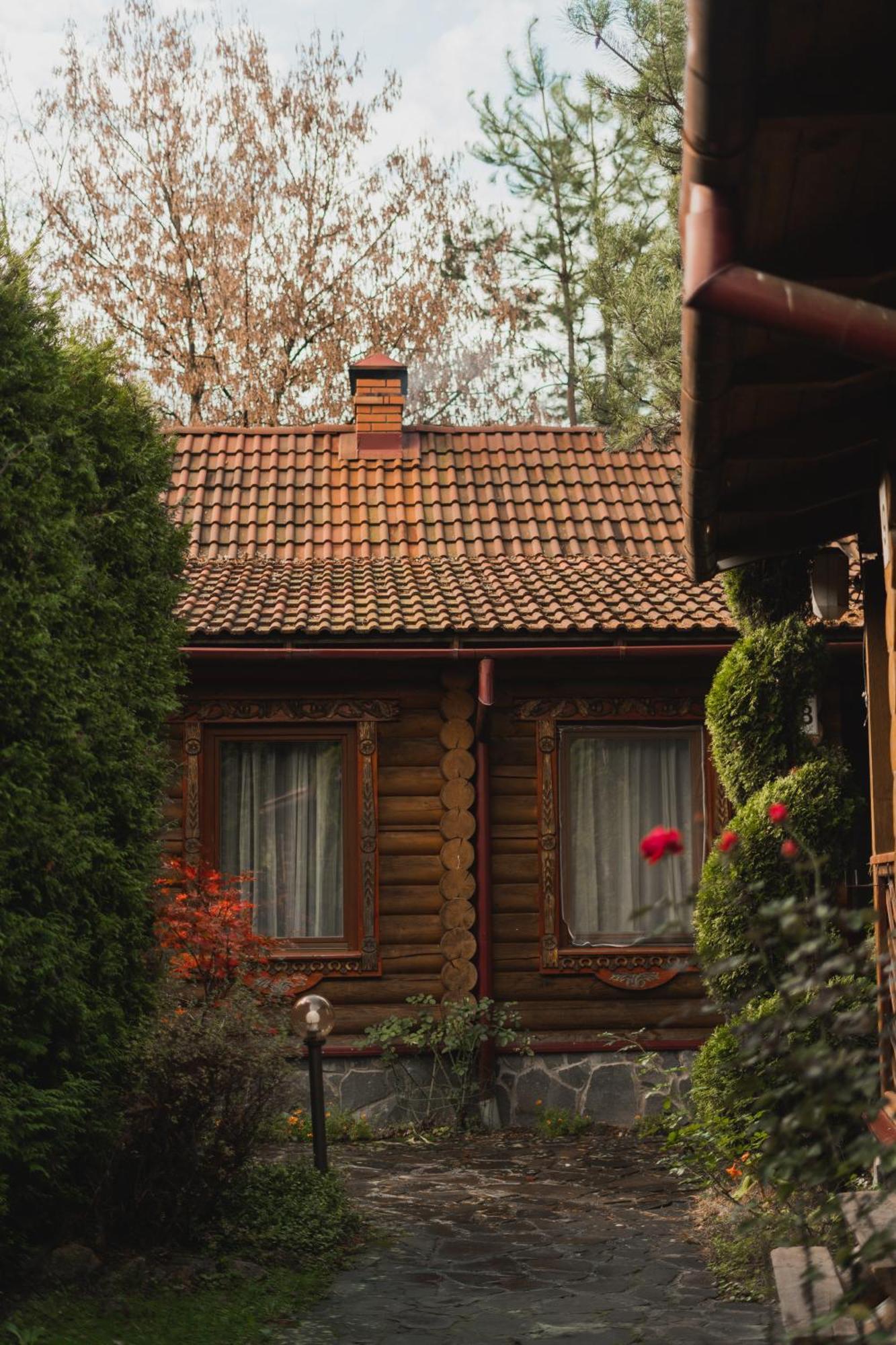 Villa Garden Hotel Solochyn Eksteriør billede