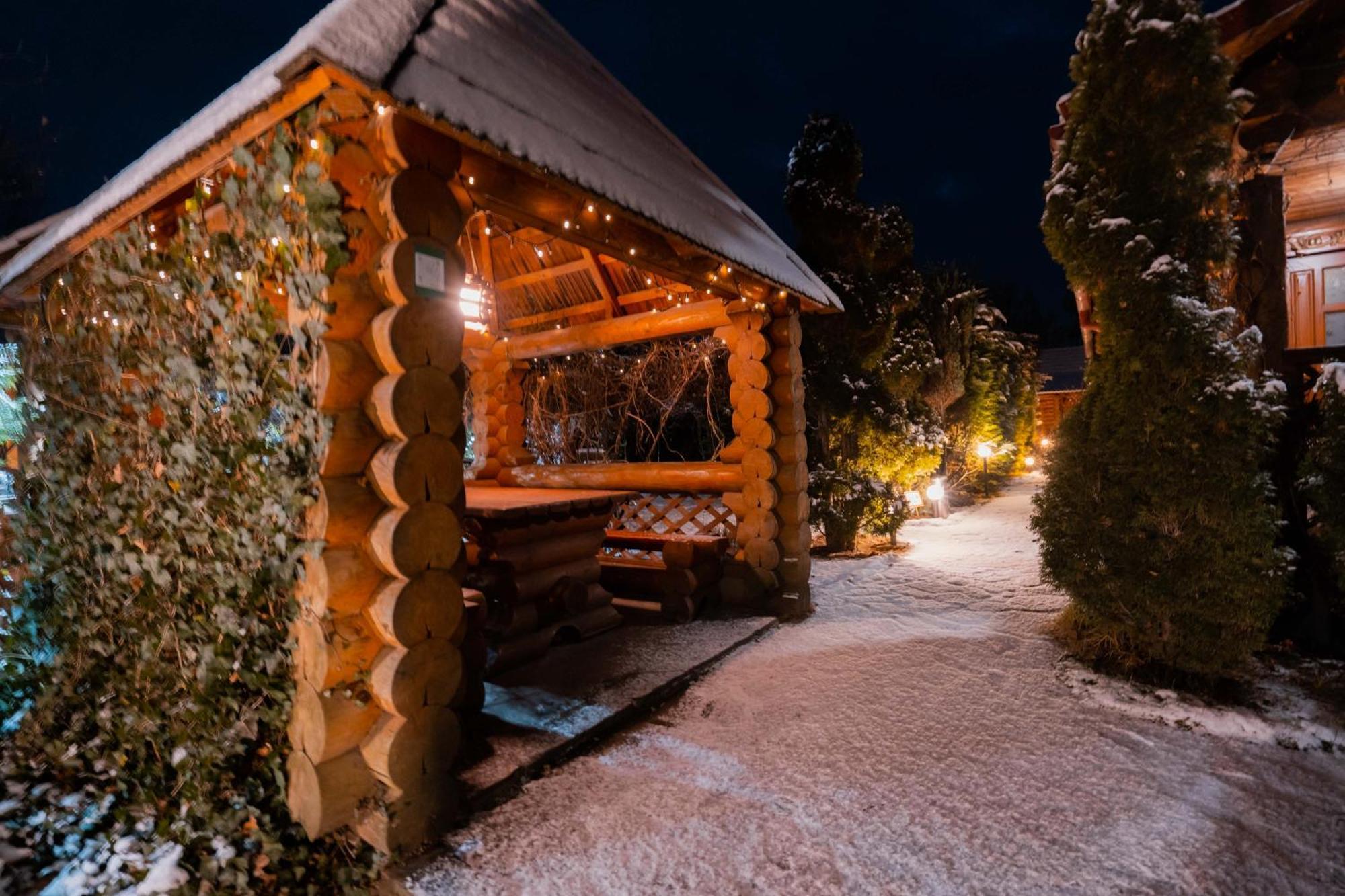 Villa Garden Hotel Solochyn Eksteriør billede